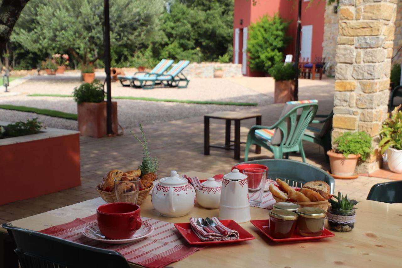 La Bastide De Nini Acomodação com café da manhã Carcès Exterior foto