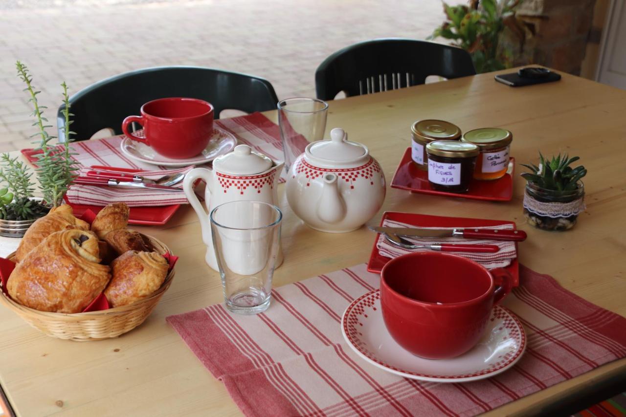 La Bastide De Nini Acomodação com café da manhã Carcès Exterior foto