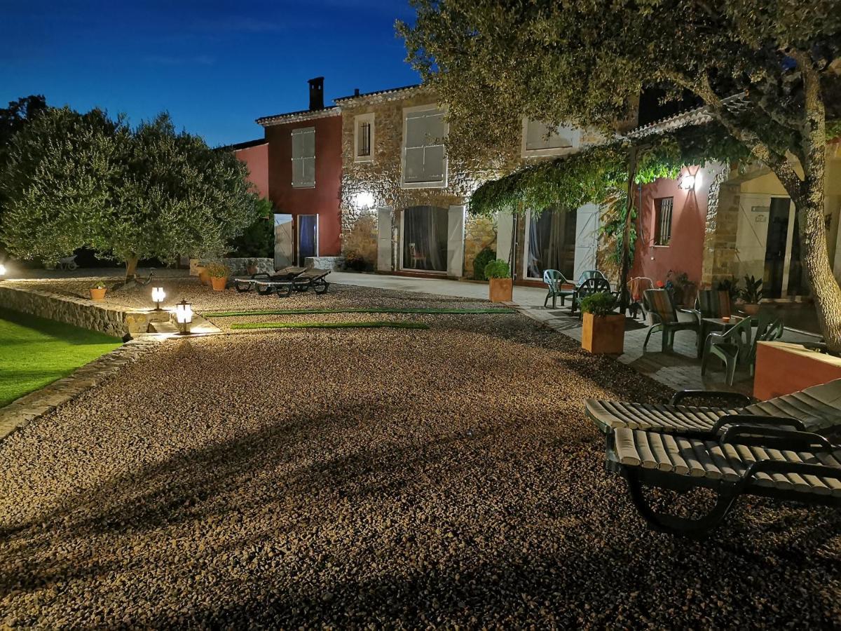 La Bastide De Nini Acomodação com café da manhã Carcès Exterior foto